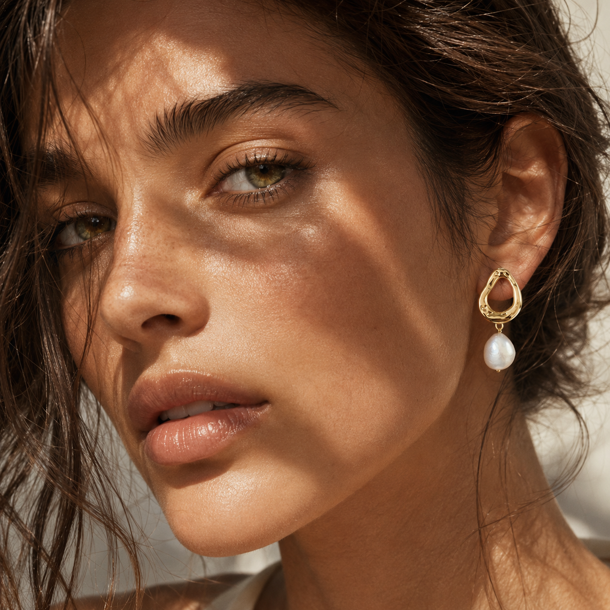 Aurelia Baroque Pearl Earrings