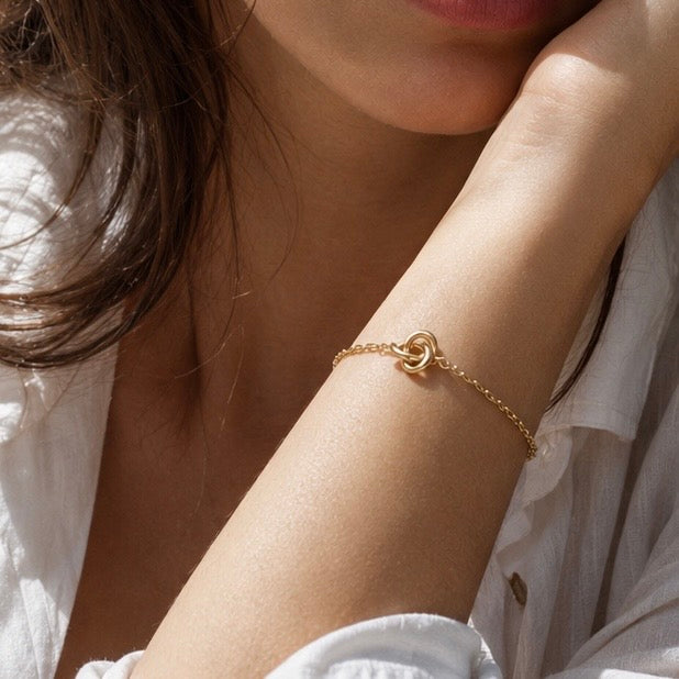 Adora Love Knot Bracelet