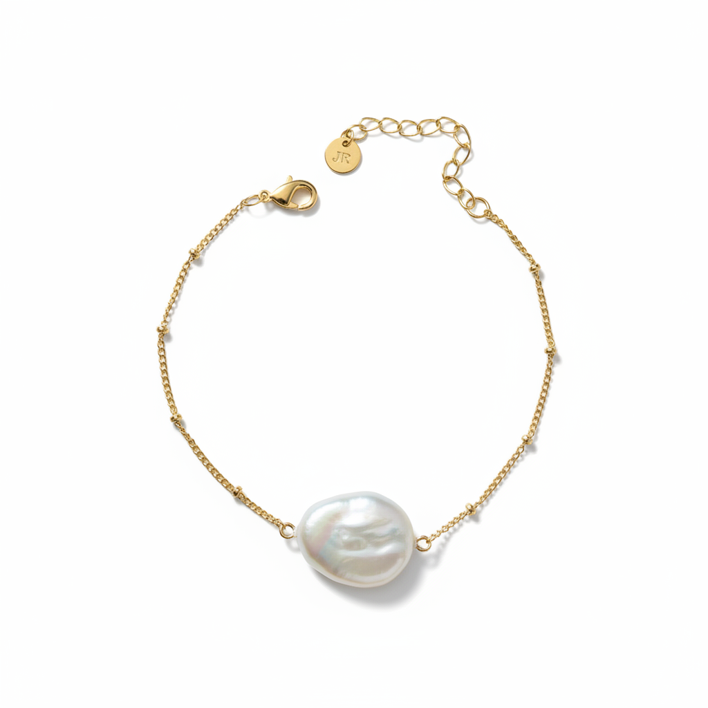 Baroque Pearl Bracelet – Fastened Circle Flat Lay