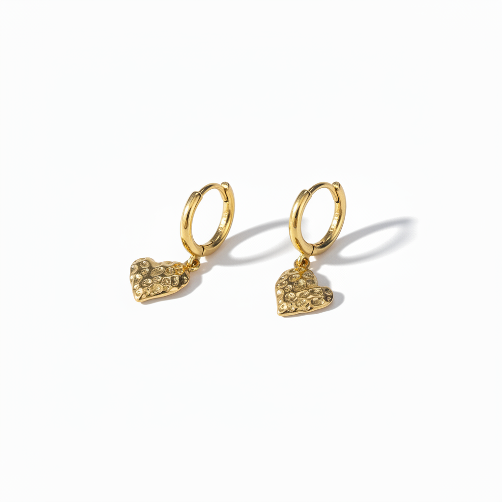 Gold Hammered Heart Earrings – Editorial